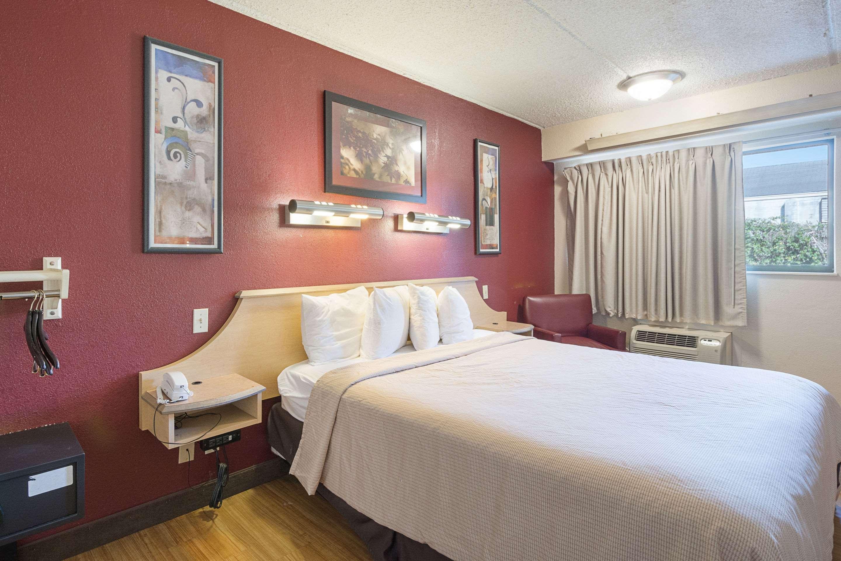 Bay Inn On Busch Tampa Luaran gambar