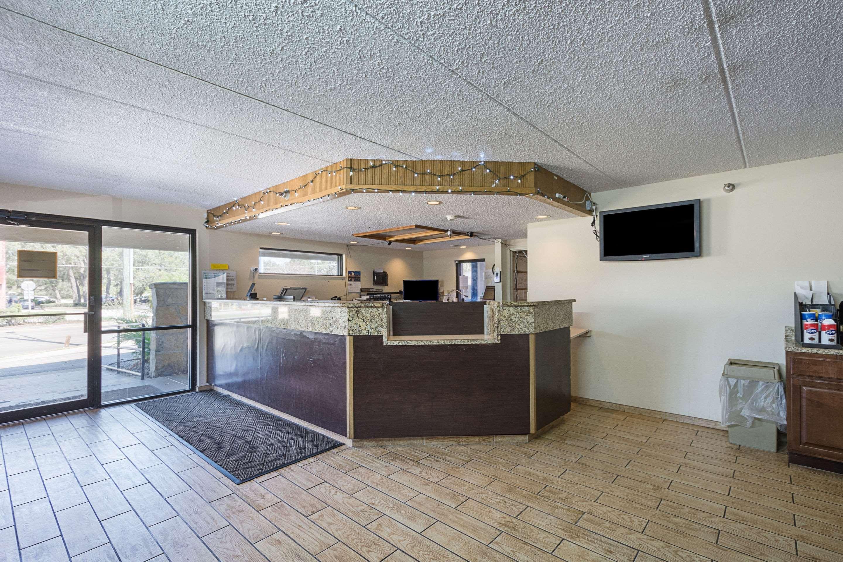 Bay Inn On Busch Tampa Luaran gambar