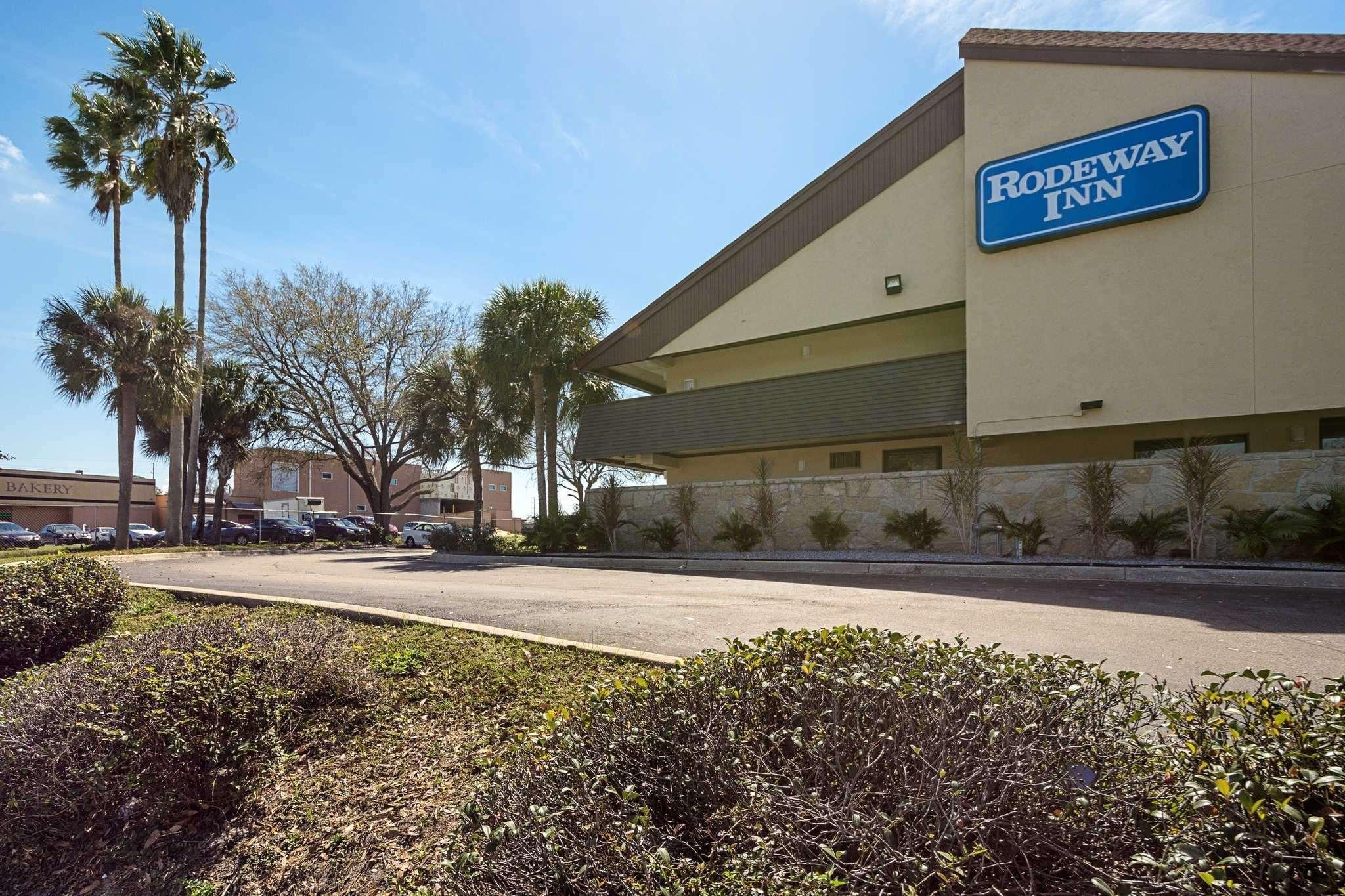 Bay Inn On Busch Tampa Luaran gambar